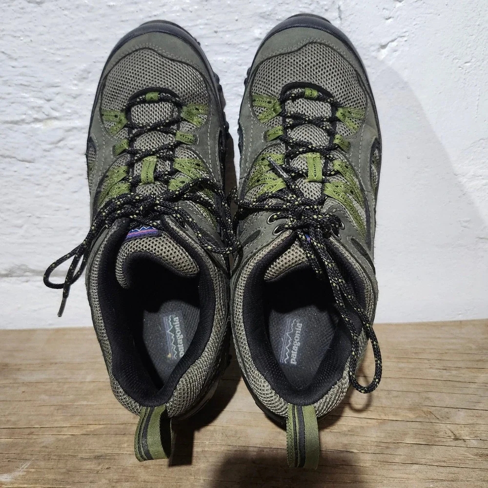 Patagonia Drifter Beluga / Willow Mens 8.5 Waterproof Hiking Shoes Olive Vibram